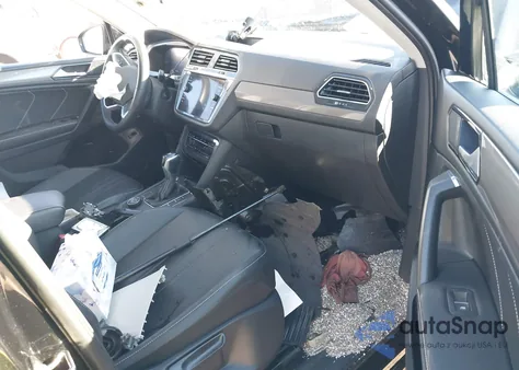 2022 Volkswagen Tiguan 2.0T Se из США, поврежденный, VIN 3VV2B7AX6NM024932